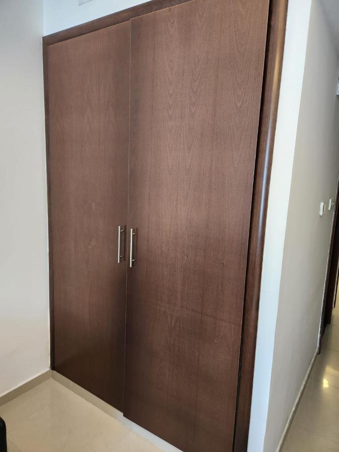 Furnished Studio Apartment Near Business Bay Metro Station Дубай Экстерьер фото