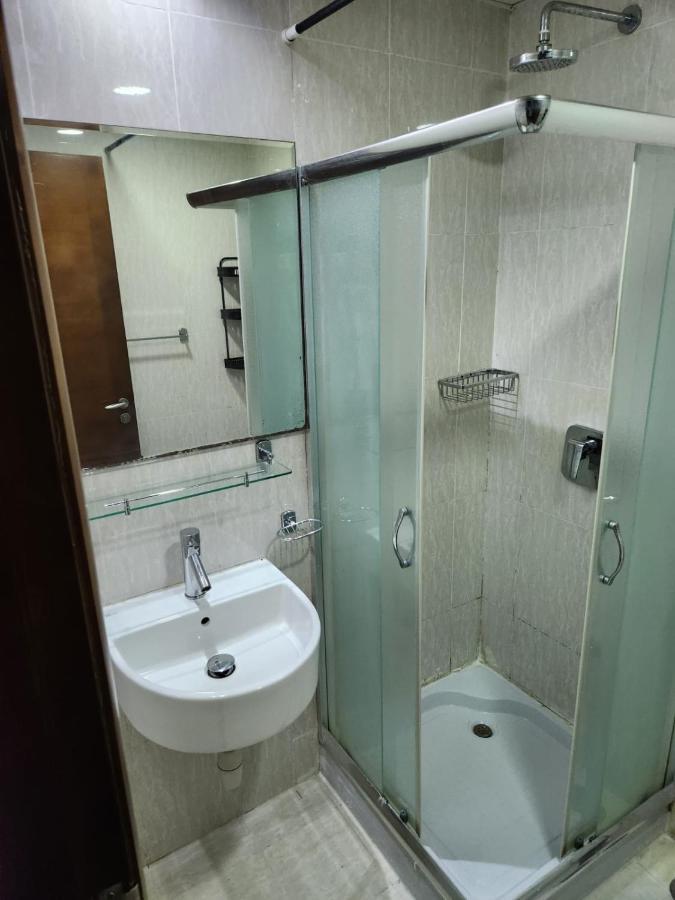 Furnished Studio Apartment Near Business Bay Metro Station Дубай Экстерьер фото
