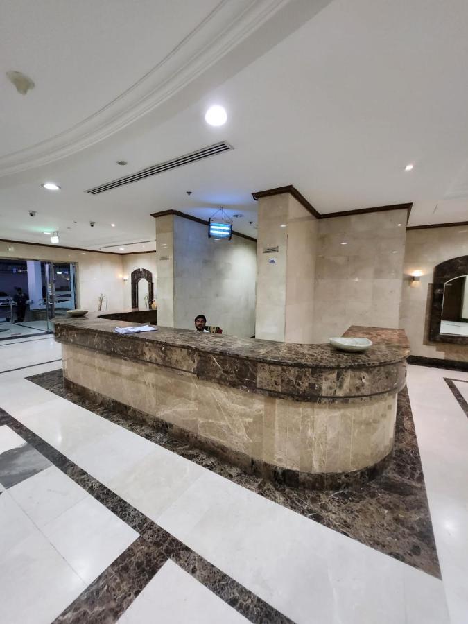 Furnished Studio Apartment Near Business Bay Metro Station Дубай Экстерьер фото